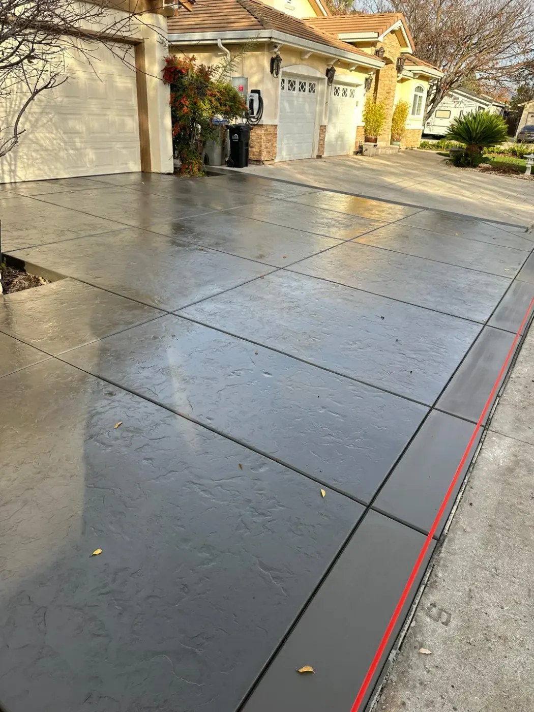Concrete driveway installed in Turlock, CA