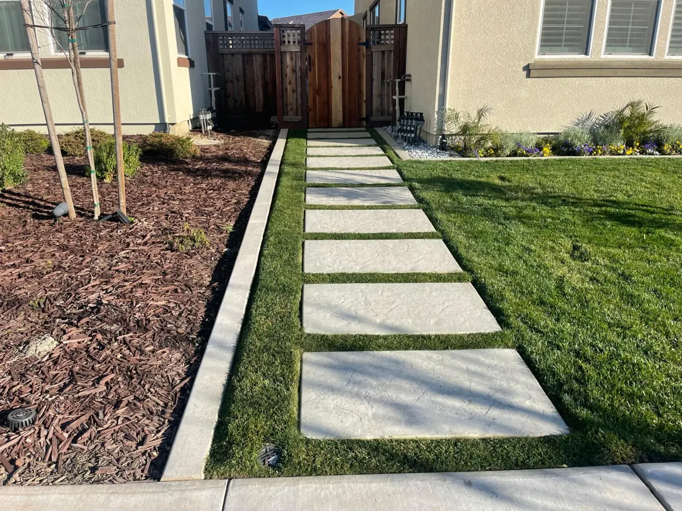 Master concrete contractor pouring slab in Bay Area, CA